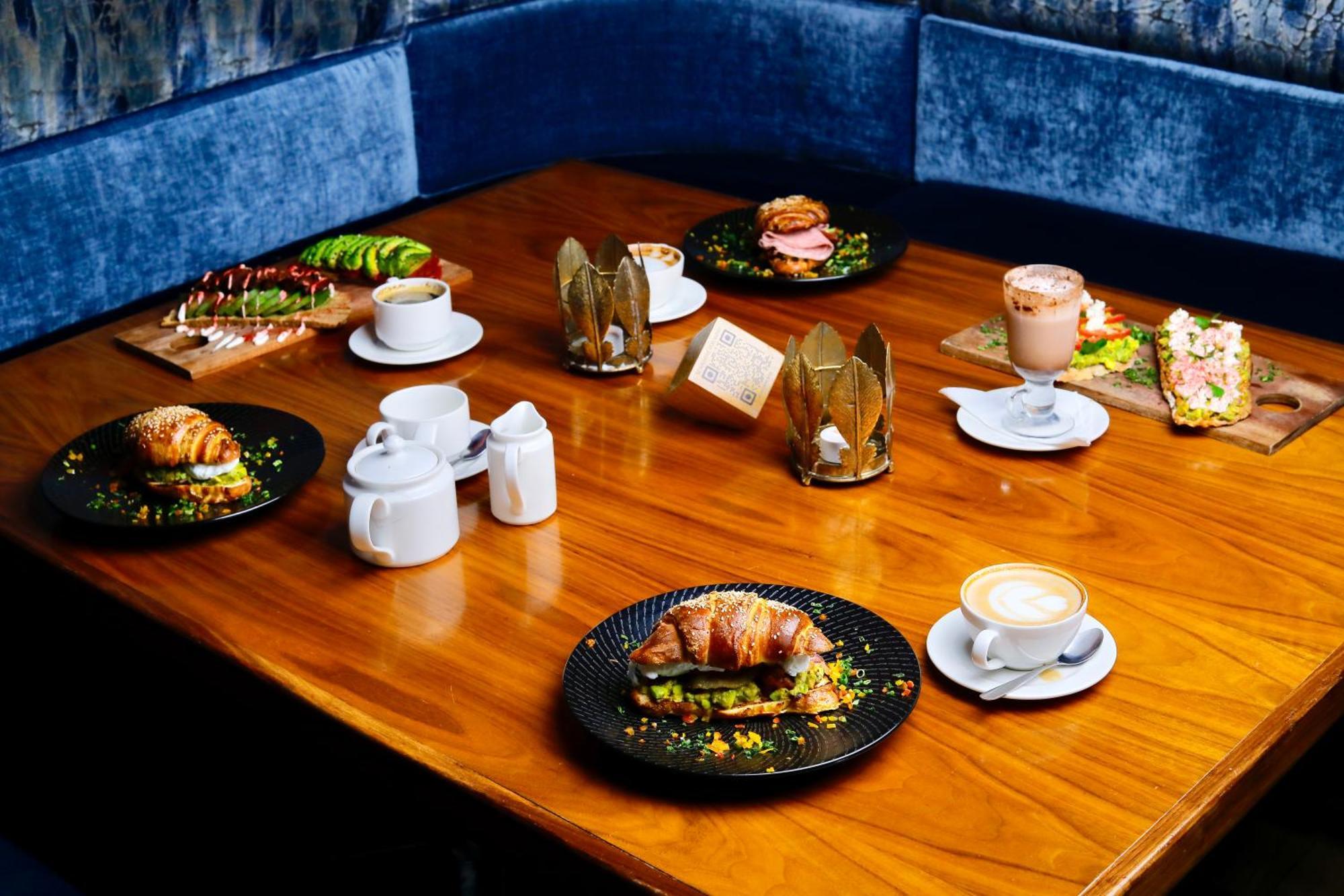 Colosseum Boutique Hotel & Spa Dar es Salaam Esterno foto