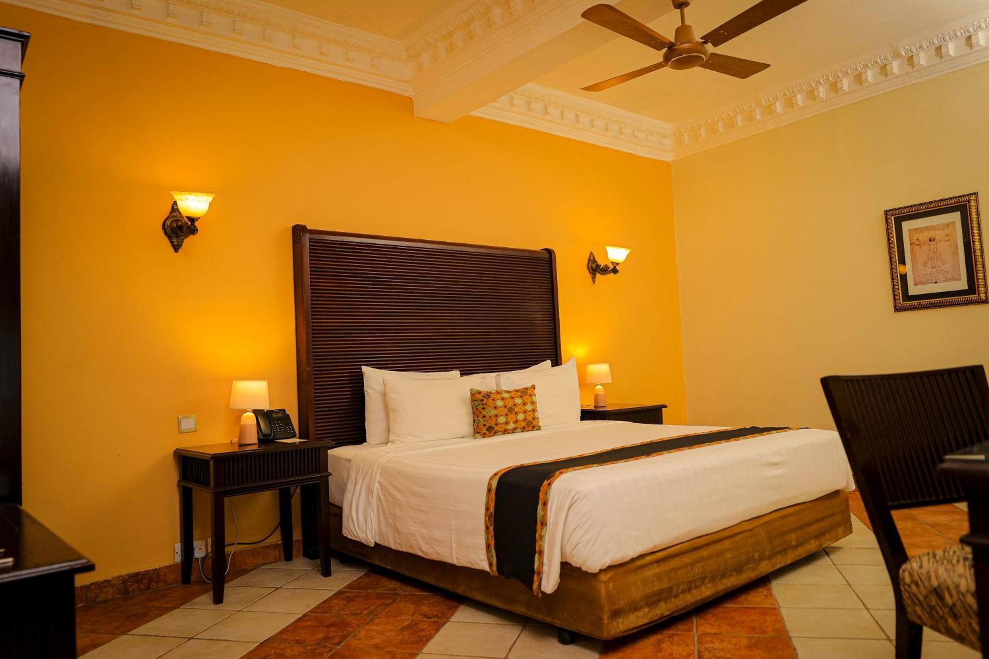 Colosseum Boutique Hotel & Spa Dar es Salaam Esterno foto