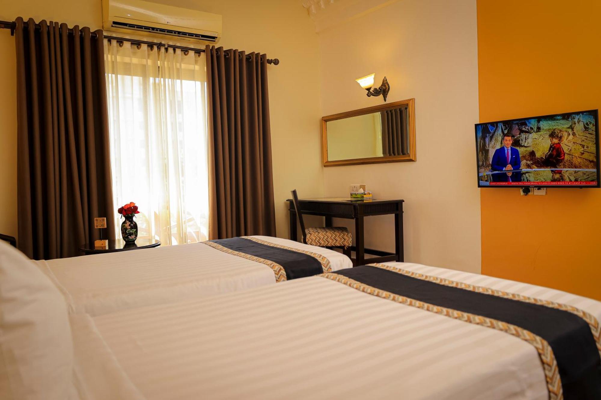Colosseum Boutique Hotel & Spa Dar es Salaam Esterno foto