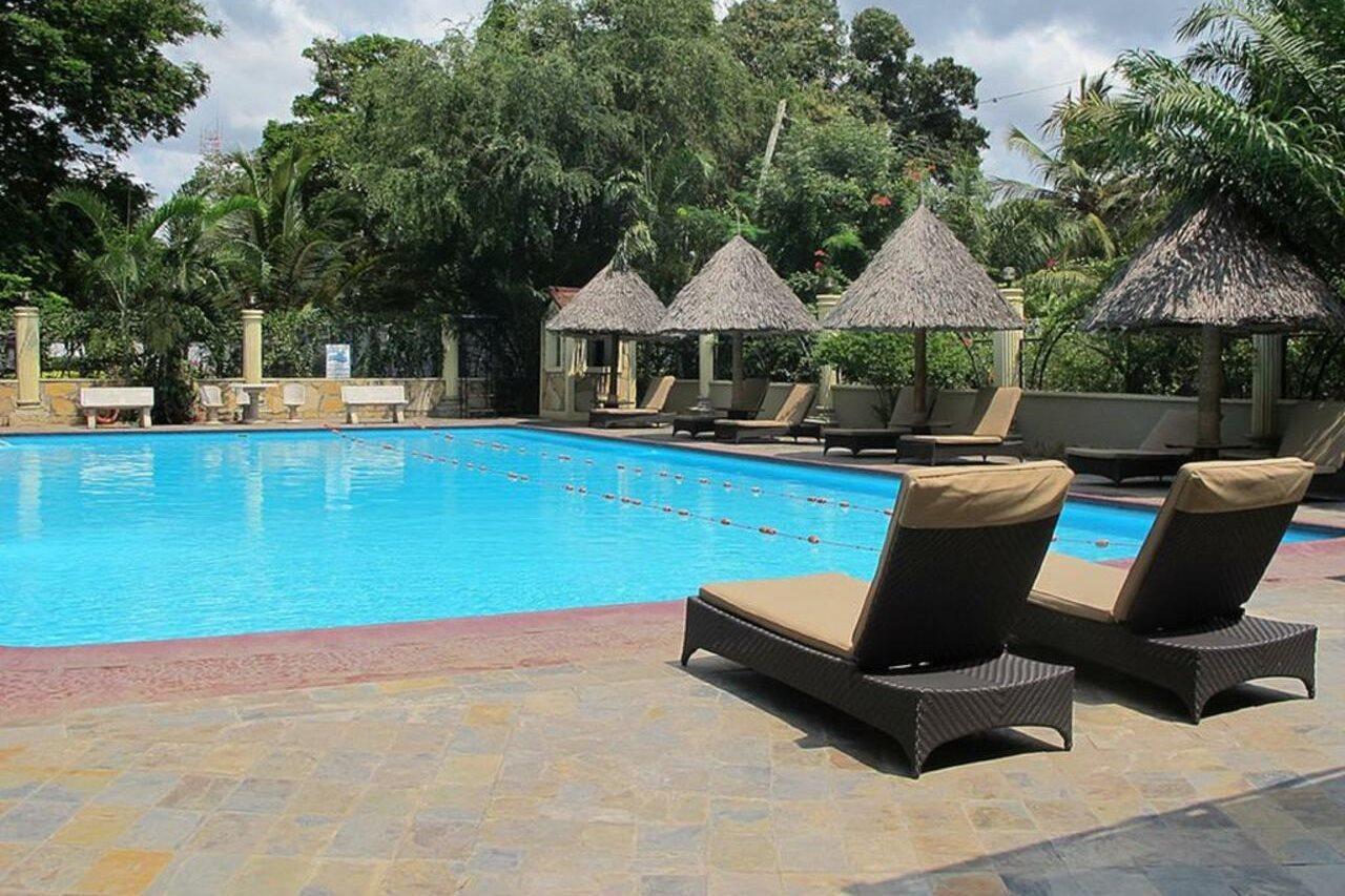 Colosseum Boutique Hotel & Spa Dar es Salaam Esterno foto